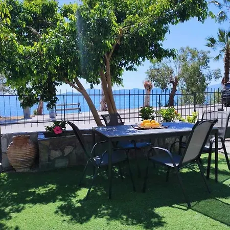 Doloras_methana Maison d'hôtes 3*